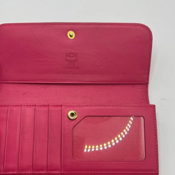 💖 MCM Pink & Tan Long Wallet w/ Stunning Gold Hardware 💖 - Picture 4 of 6